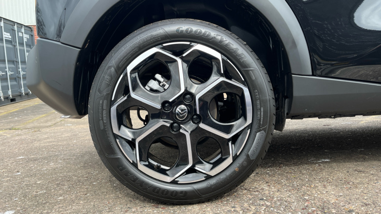 Citroen C3 1.2 Hybrid [110] Plus 5dr e-DCS6 Petrol Hatchback